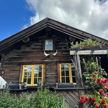 Norwegian Idyll - Authentic In A Log * Kroderen
