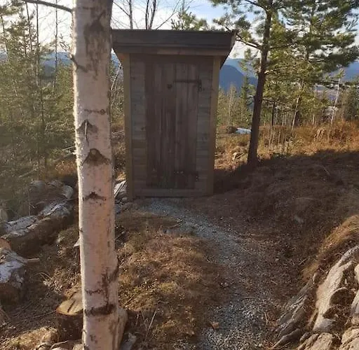 Fredelig Plass For Rekreasjon Feriehus